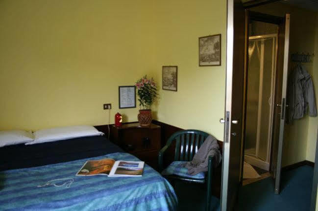 Residence Loreto Milan Extérieur photo