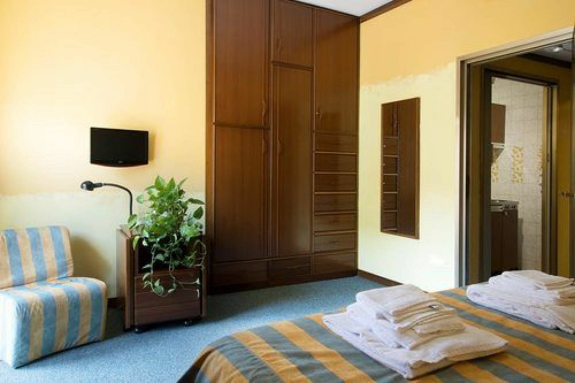 Residence Loreto Milan Extérieur photo